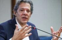 Políticas do governo vão levar dólar a ‘patamar adequado’, diz Haddad