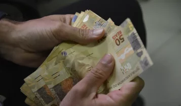 Codefat aprova calendário do abono salarial de 2025