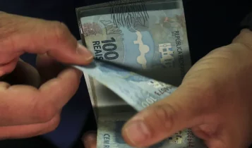 Governo começa a transferir empréstimos antigos para app do consignado