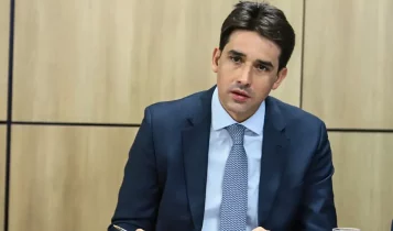 Brasil amenizará efeitos do tarifaço com novos mercados, diz ministro
