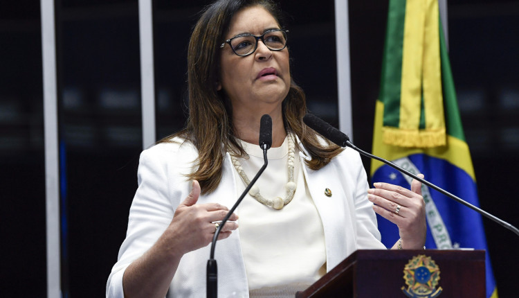 tribuna - em discurso - senadora Dra. Eudocia Caldas