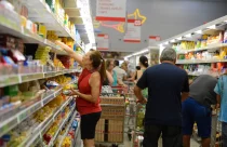 Fim da escala 6×1: estudos divergem sobre impactos no PIB e inflação