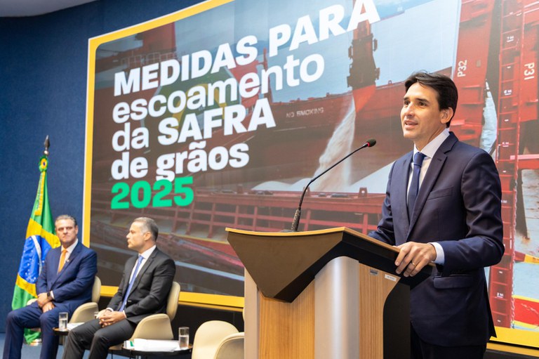 Governo Federal anuncia medidas para garantir o escoamento da safra de grãos 2025