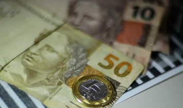 Tesouro paga R$ 1,05 bi em dívidas de estados e municípios em novembro