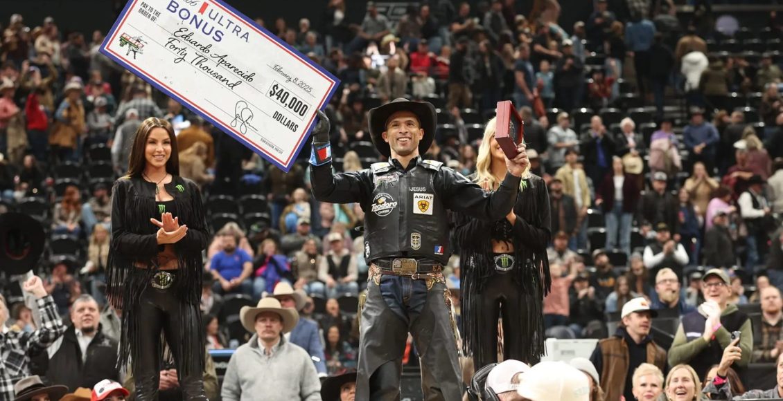 Brasileiro é campeão na PBR em corrida pelo título de melhor cowboy do mundo