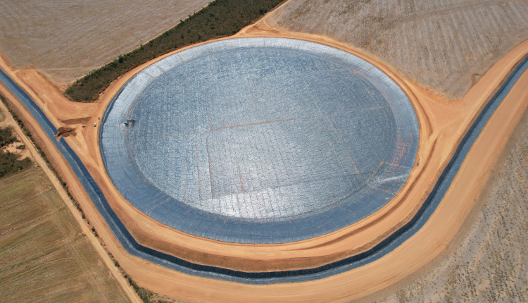 Geomembrana revoluciona a irrigacao e reduz custos no campo