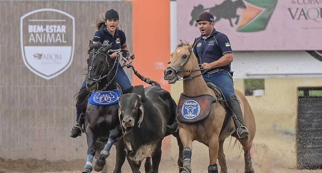 Vaqueira Jenniffer vence e é a grande bicampeã nacional de vaquejada; Vídeo