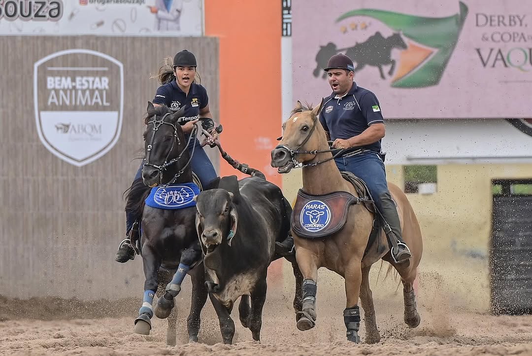 Vaqueira Jenniffer vence e é a grande bicampeã nacional de vaquejada; Vídeo