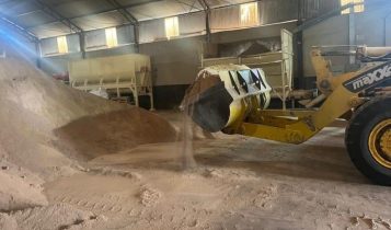 Operação apreende 900 toneladas de farinha adulterada