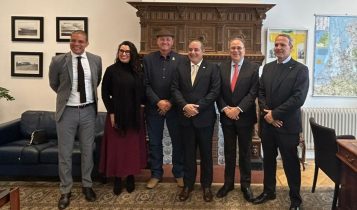 Foto: Gaetan Mourão (diplomata), Paula Sodré (diretora executiva do Imac), Amarildo Merotti (Famato), Cesar Miranda (Sedec), Fernando Magalhães (embaixador do Brasil na Holanda), Caio Penido (presidente do Imac)