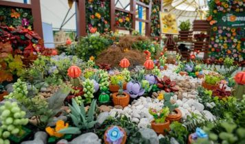 Com 792 mil peças, jardim feito de Lego vira atração na Malásia