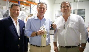 Em Portugal, ministro Fávaro realiza visita de campo em cooperativa e empresa de produção de azeite