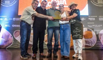 Queijo mineiro conquista Prêmio Super Ouro e garante ao Brasil vitória inédita na ExpoQueijo