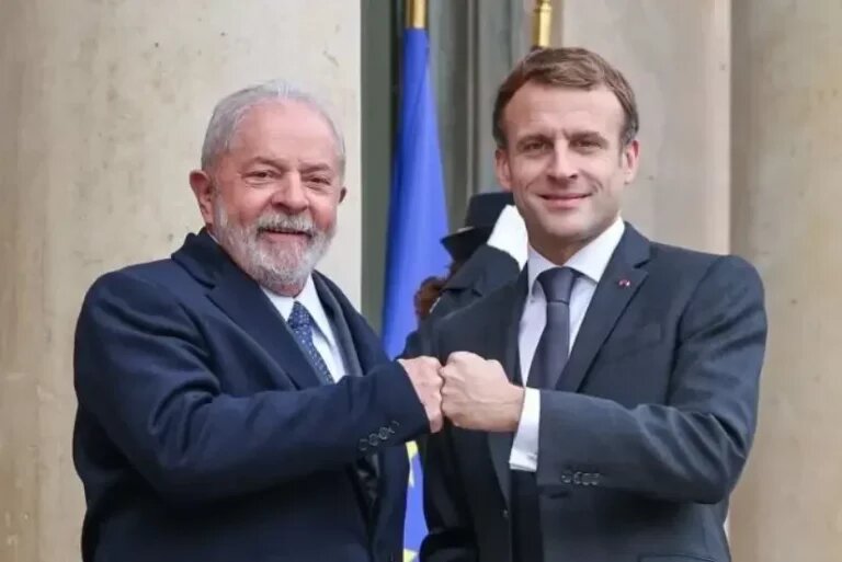 Em Paris, Lula volta a pedir para Macron 'abrir coração' para acordo Mercosul-UE
