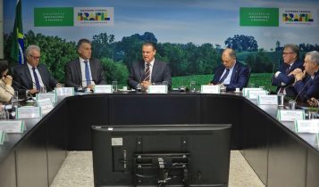 Ministro Fávaro se reúne com Grupo de Trabalho para avançar em proposta de apoio financeiro a produtores do Rio Grande do Sul