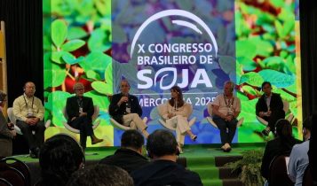 Engenharia genética e inteligência artificial vão ditar avanços no melhoramento da soja