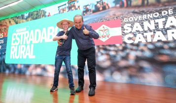 Estrada Boa Rural: governador lança programa que investe R$ 2,5 bilhões para transformar realidade da infraestrutura no interior de SC