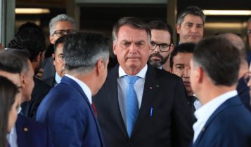 Saiba por que Alexandre de Moraes determinou prisão domiciliar de Jair Bolsonaro