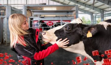 Lely apresenta inovações em ordenha robotizada durante o Future Farm Days na Holanda
