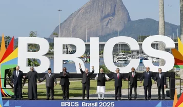 Lula diz que não recuou da ideia de moeda própria do Brics