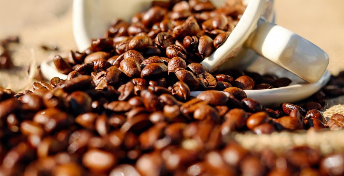 EUA indicam possível revisão de tarifa do café, mudança pode favorecer o Brasil