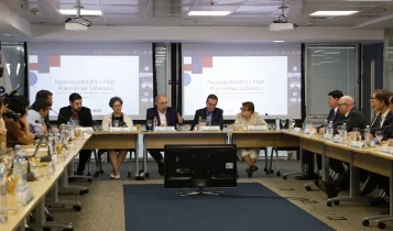 BNDES estuda suspensão temporária de dívidas de afetados por tarifaço