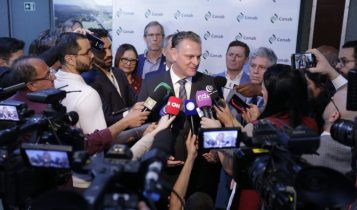 Ministro Carlos Fávaro defende políticas agrícolas estratégicas para o crescimento do agronegócio
