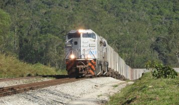 VLI e Tereos fazem 1ª operação ferroviária de açúcar com compensação de carbono