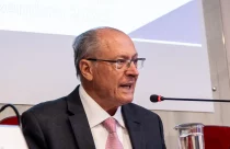 Alckmin: Brasil não perde competitividade com tarifa de 10% dos EUA