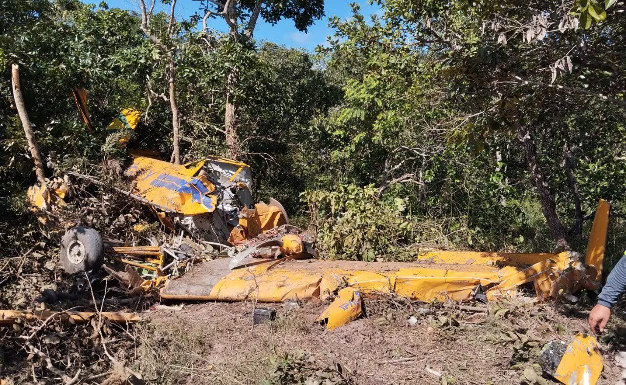 Piloto de avião agrícola é resgatado com vida após 14 horas desaparecido em MG