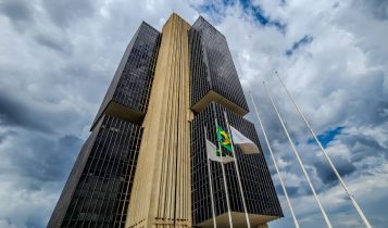 Contas externas têm saldo negativo menor em janeiro de 2026