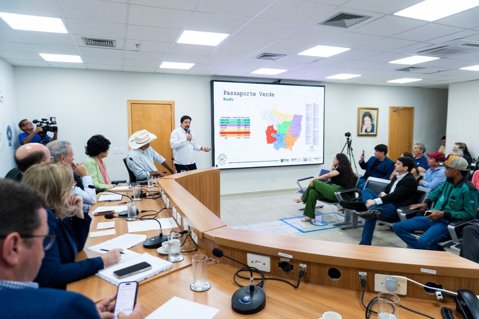 Audiência pública esclarece dúvidas de pequenos produtores sobre o Passaporte Verde