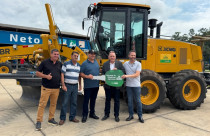 Mapa entrega mais oito maquinários do Promaq para prefeituras paulistas