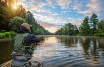 Turismo de pesca cresce no Brasil e impulsiona destinos estruturados para receber viajantes