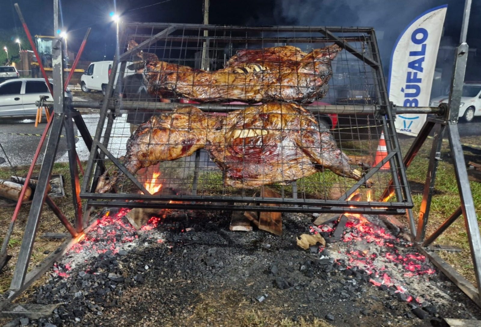 Festa do Búfalo serve mais de uma tonelada de carne e atrai público em Passo do Sobrado