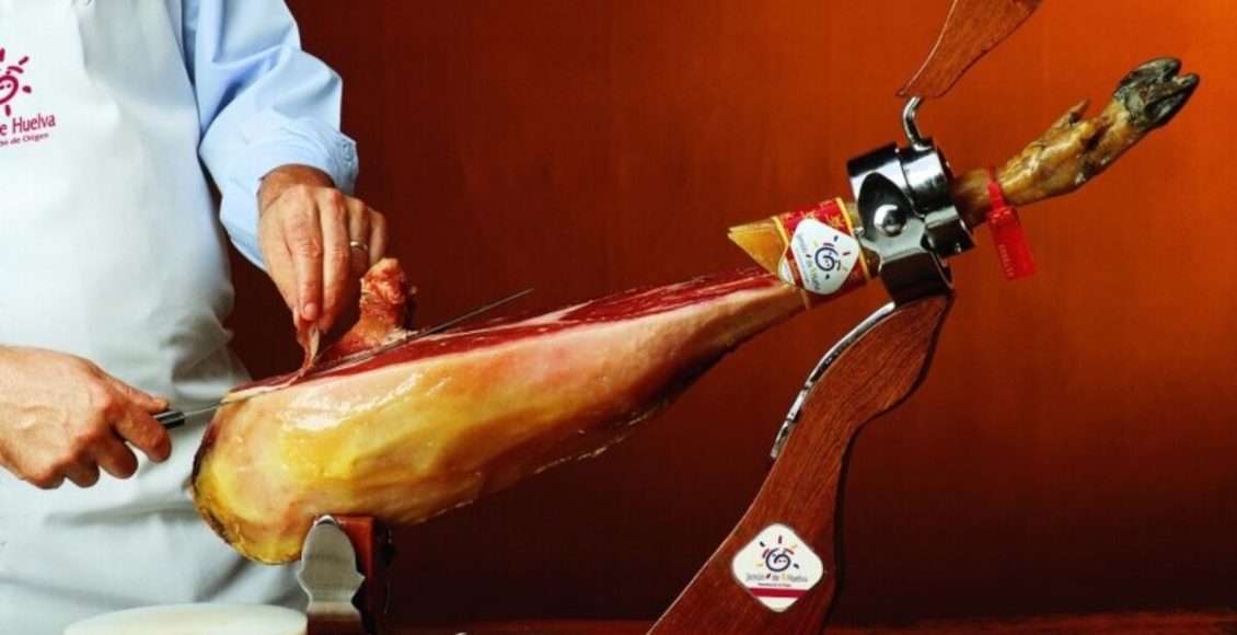Pernil de ouro: Como a genética do porco ibérico transforma o pasto em iguarias de R$ 30 mil
