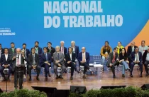 Fim do 6×1: Lula propõe negociação entre patrões, empregados e governo