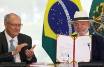 Lula assina decreto que promulga acordo UE-Mercosul