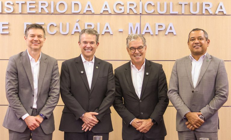 Mapa reforça parceria com ApexBrasil em reunião institucional com novo presidente da agência