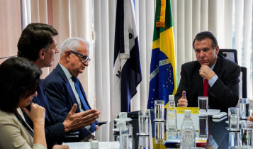 Cecafé e MTE atuam para ampliar segurança jurídica e comercial a exportadores brasileiros de café