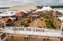 Castro: cidade paranaense é a “Capital Nacional do Leite” no Brasil e produz mais de 400 milhões de litros por ano