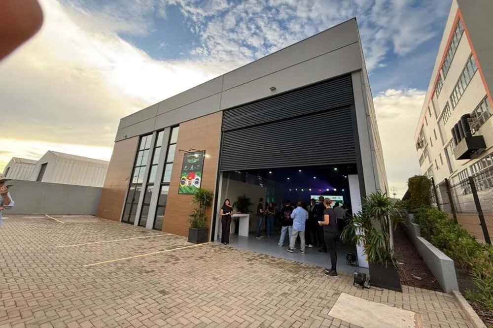 Paraná sedia 1ª fábrica do país de tecnologia húngara que protege plantas de fungos e bactérias