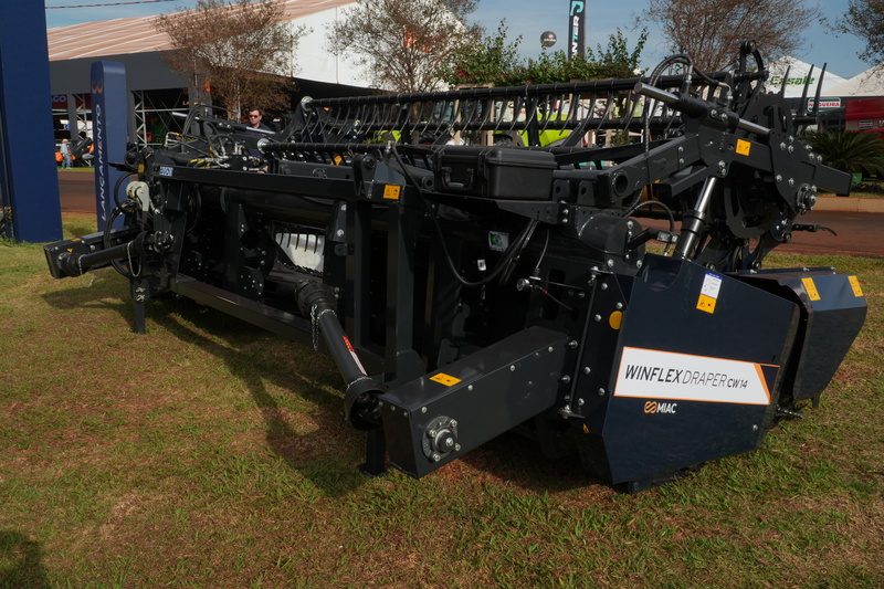 MIAC apresenta, em primeira mão, implemento inédito para pimenta-do-reino e nova plataforma para colheita de feijão