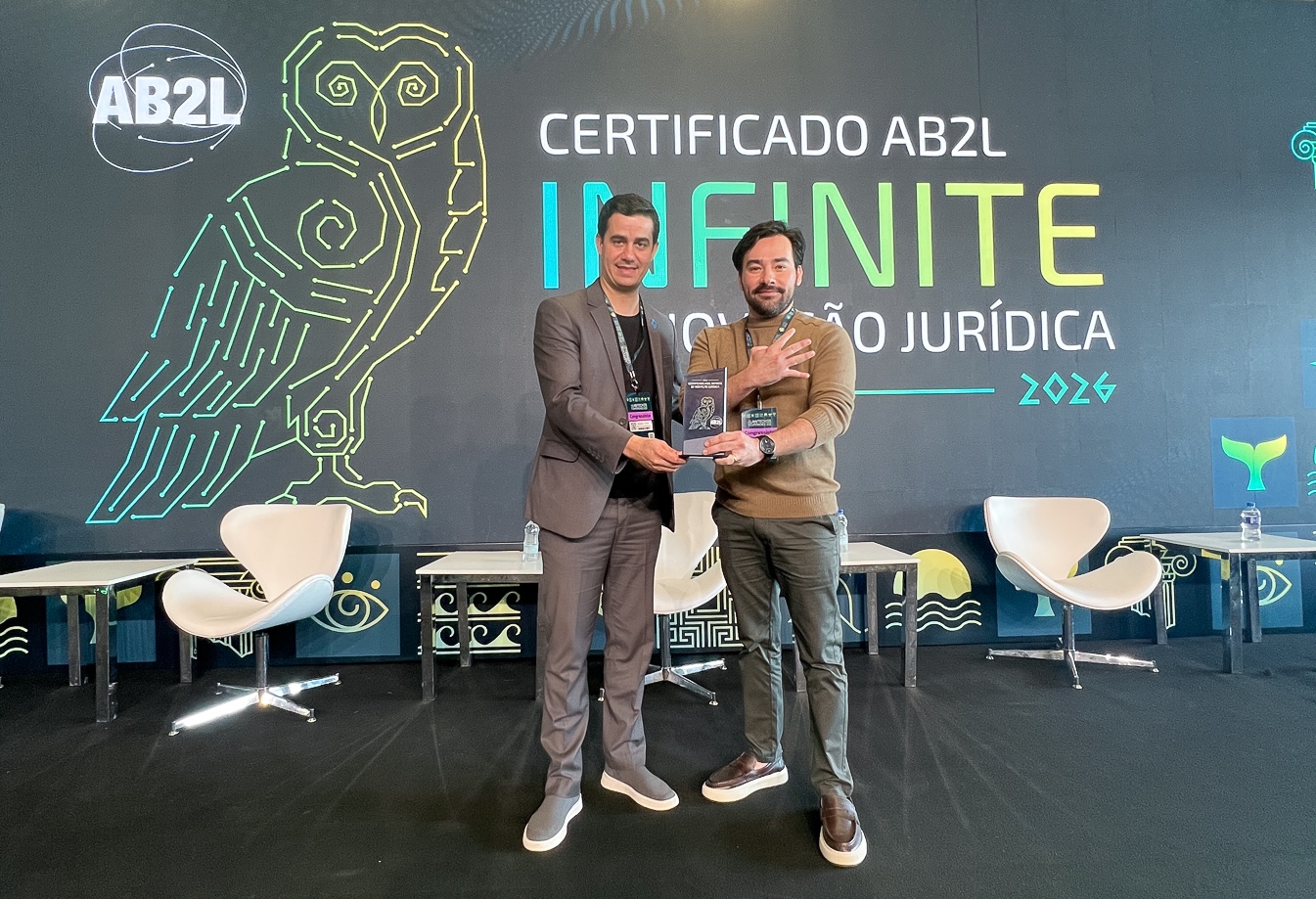 Amaral e Melo recebe certificacao nacional de inovacao juridica pelo quarto ano consecutivo