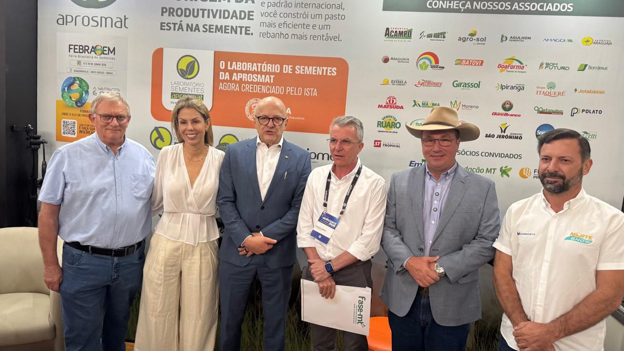 Aprosmat parceria com a Acrimat e marca presenca no maior encontro tecnico da pecuaria de corte do Brasil