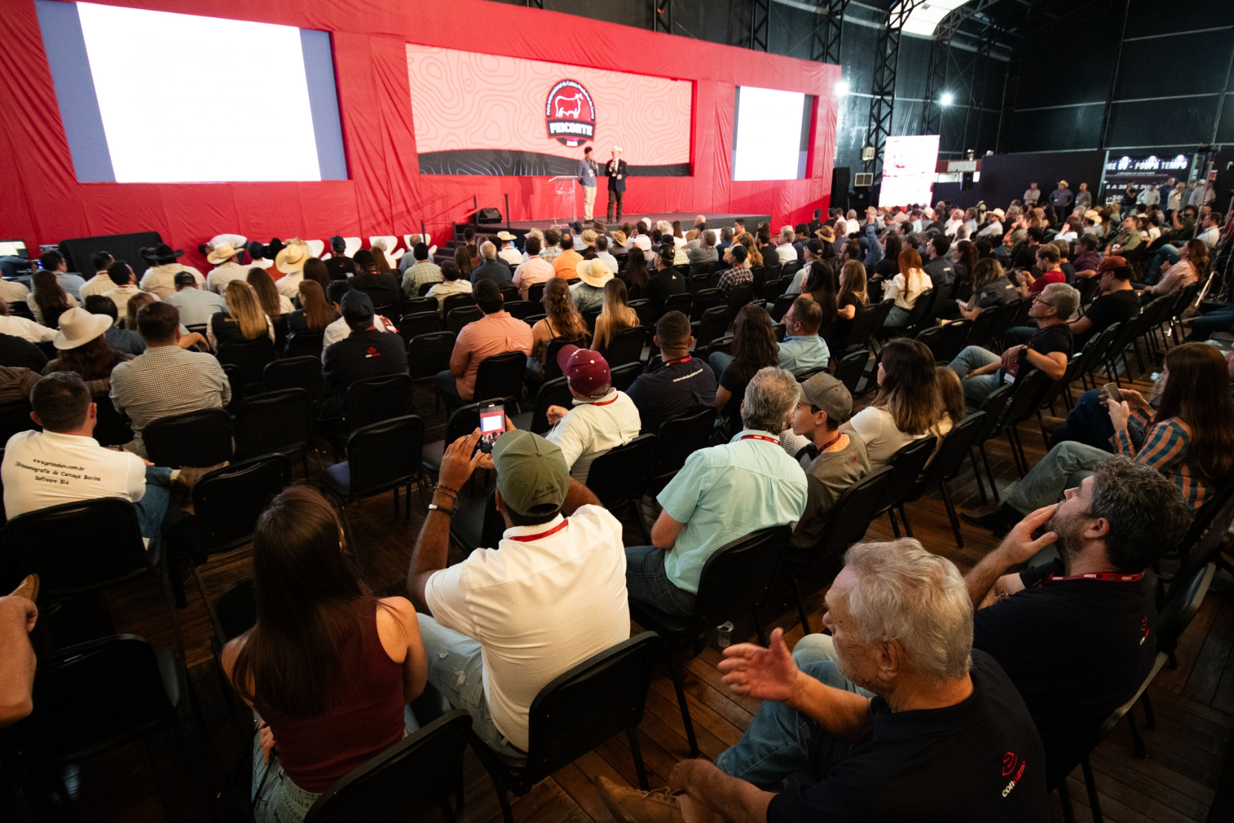 Fórum Feicorte concentrará debates estratégicos sob o tema "O Boi Brasileiro: Um Mundo de Oportunidades"; na foto, a edição 2025