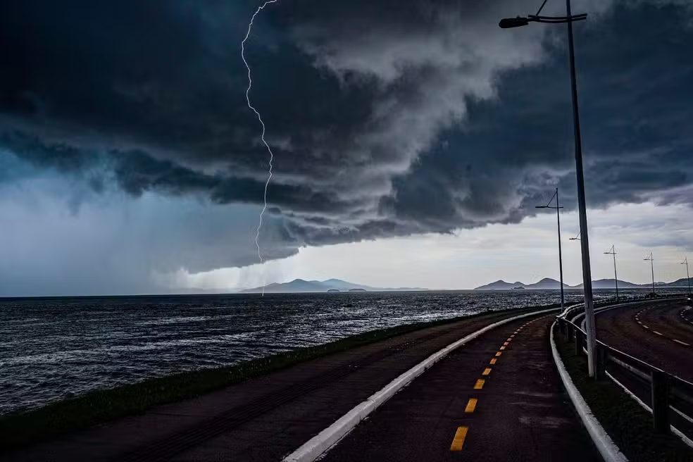 SC entra em alerta climático por previsão de El Niño rigoroso e eventos extremos