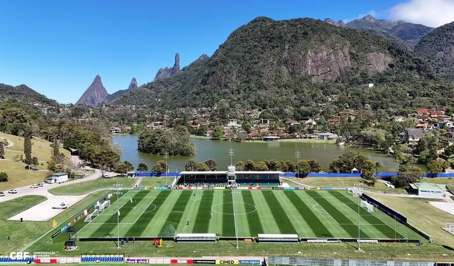 Você sabia? O CT da Seleção Brasileira começou como uma criação de galinhas importadas