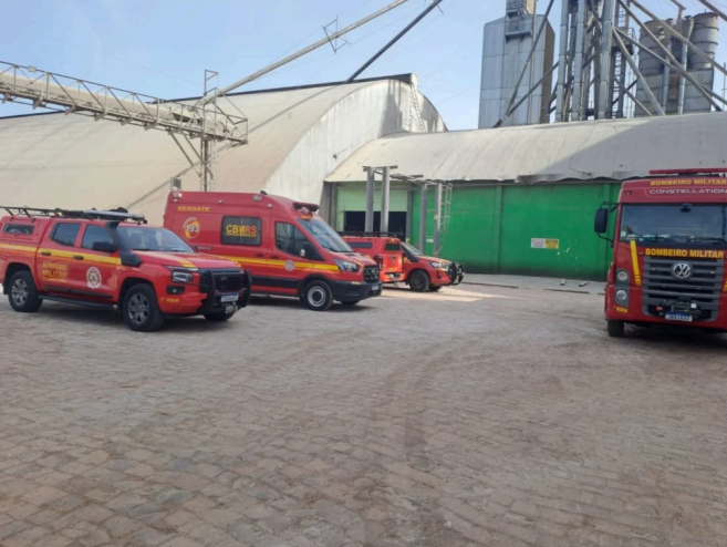 Trabalhador fica soterrado em silo de soja e aciona equipes de resgate no RS