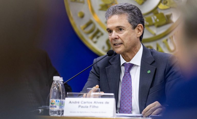 Em São Paulo, ministro André de Paula destaca prioridades do Mapa para fortalecer a agropecuária brasileira